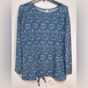Retreat Rhonda Shear Lightweight Long Sleeve Blue MultiColor Casual Top Large